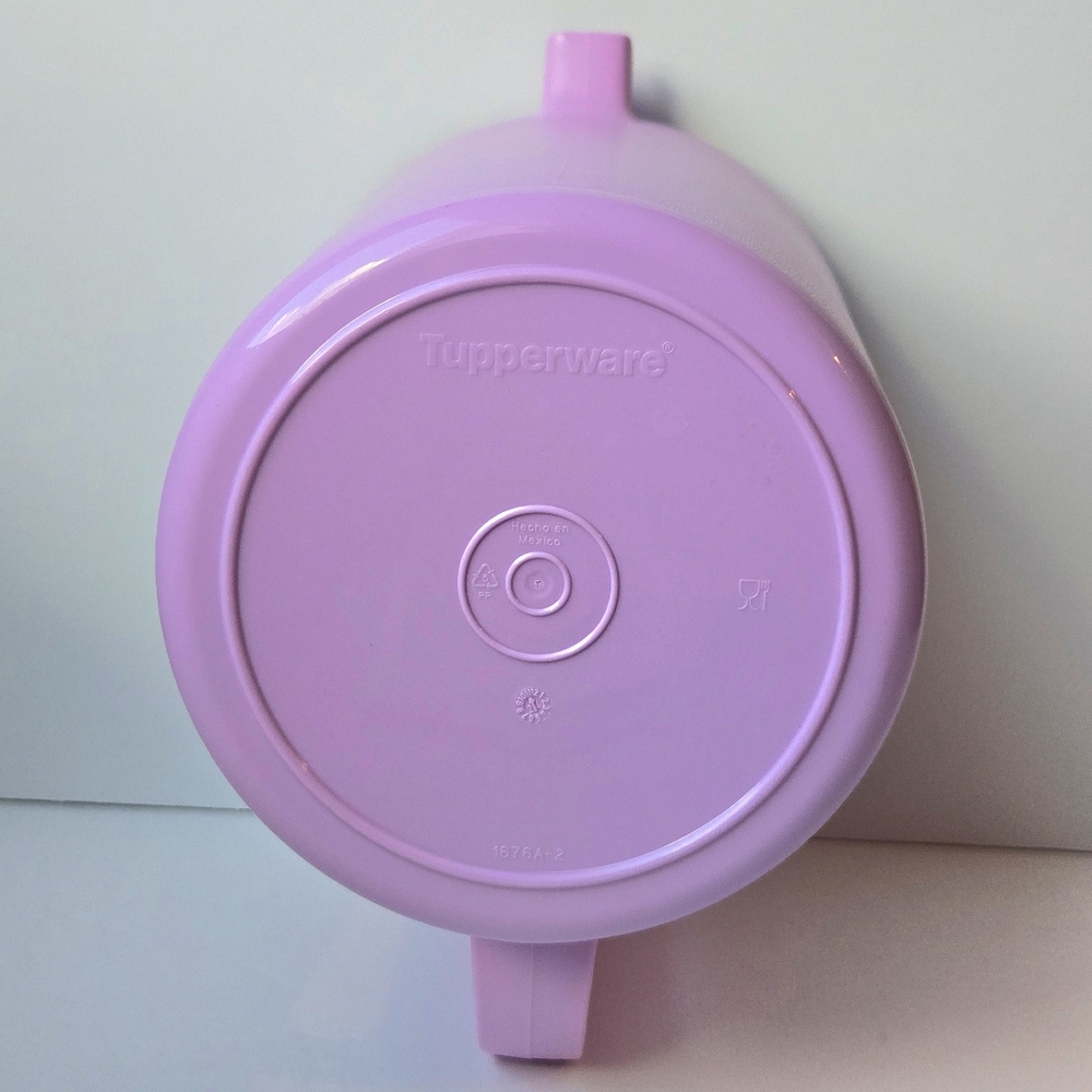 RARE/NWOT Unicorn Muave Tupperware Heritage 2qt Pitcher Wholesaler Sample - 1676 - Picture 4 of 7